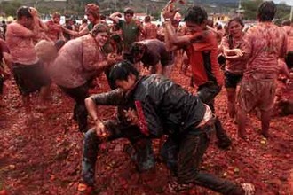 Lễ hội La Tomatina 2013  - Cuộc “đại chiến cà chua”