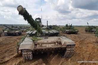 T-72B3 mod 2016 lần đầu thực chiến ngay sát biên giới NATO