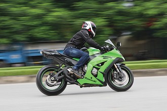 Kawasaki Ninja ZX-10R: Kẻ chinh phục tốc độ