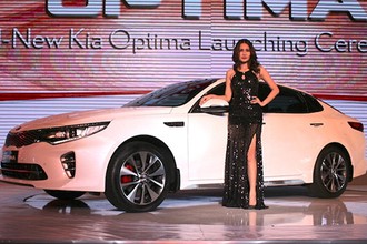 Kia Optima "đại hạ giá" tới 116 triệu tại Việt Nam