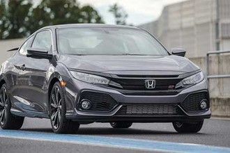 Honda Civic cho Toyota Corolla "hít khói" tại Mỹ