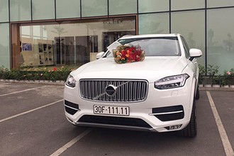 Xe Volvo XC90 giá 3,3 tỷ biển số “ngũ quý 1” tại HN