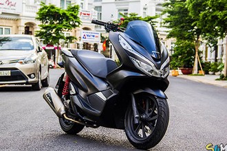 Dân chơi Sài Gòn chi trăm triệu độ Honda PCX 2018