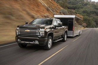 Vén màn bán tải hạng nặng Chevrolet Silverado HD 2020 