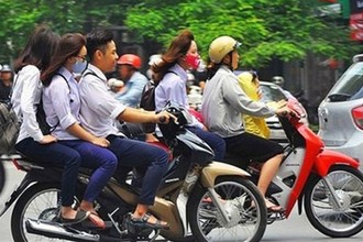 Sát hạch cấp giấy phép lái xe: Nỗi lo "bao đỗ, chống trượt"