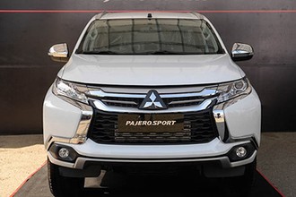 Mitsubishi Pajero Sport giảm gần 100 triệu đồng tại Việt Nam