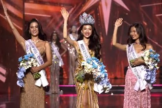 Bùi Quỳnh Hoa đăng quang Miss Universe Vietnam 2023