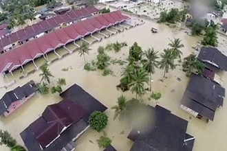 Lũ chưa từng có ở Malaysia, 160 nghìn người di tản gấp