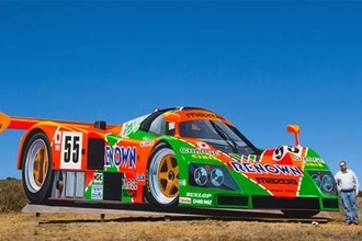 Huyền thoại xe đua Mazda 787B “lên hình” cao 7m