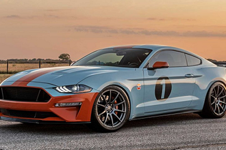 "Soi" Ford Mustang Gulf Heritage Edition hơn 3,2 tỷ đồng