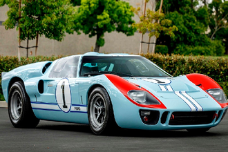 Siêu xe Ford GT40 MKII “nhái” 10 triệu USD được bán đấu giá