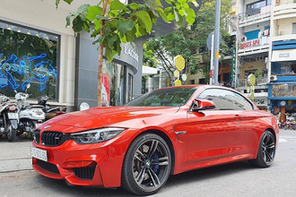 Chạm mặt BMW M4 Convertible hàng hiếm trên phố Sài Thành