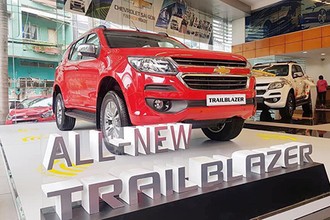 Chevrolet Trailblazer lại giảm gần 200 triệu đồng tại Việt Nam