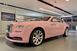 Chiếc Rolls-Royce Wraith có gì khiến dân chơi Việt muốn sở hữu