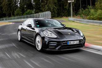 Porsche Panamera Turbo 2021 lập kỷ lục mới tại Nurburgring