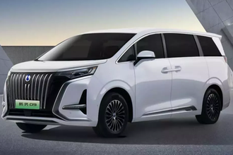 Denza D9 2025 - MPV hạng sang từ 1,1 tỷ "đấu" Toyota Alphard