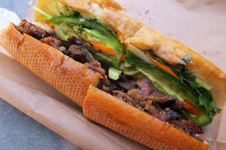 Bánh mì VN lọt top món ăn đường phố nhìn đã thèm 