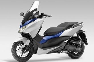 “Mổ xẻ” xe tay ga mới gần giống PCX của Honda 