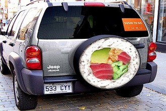 Đã mắt ngắm biển quảng cáo sushi siêu độc lạ