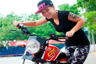 Nữ drifter Thái đẹp hút hồn tại Vietnam Motorbike Festival 2014