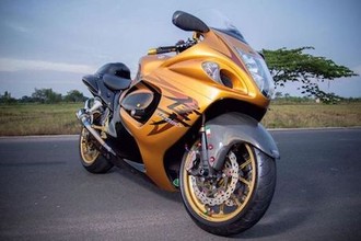 "Thần gió" môtô Suzuki Hayabusa độ hàng loạt đồ chơi khủng