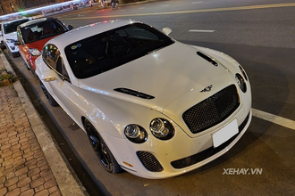 Bắt gặp siêu xe tiền tỷ Bentley Continental Supersports trên phố Sài Gòn