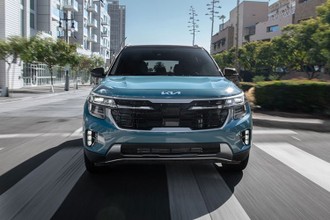 Kia Seltos 2024 trang bị như xe tiền tỷ dù chỉ từ 364 triệu đồng