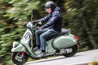 Vespa Sei Giorni II, xe tay ga 'vạn người mê' có gì hay?