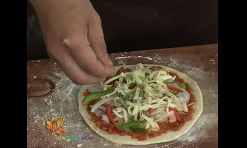 Tuyệt chiêu làm Pizza hải sản thơm ngon hảo hạng 