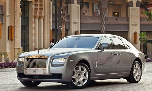 Triệu hồi gần 34.000 chiếc Rolls-Royce và BMW “dính lỗi“