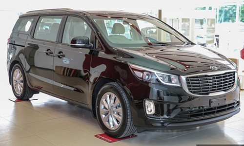 Chi tiết Kia Sedona 2017 giá từ 790 triệu tại Malaysia