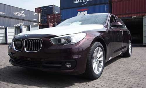 Xe sang BMW và MINI đầu tiên của Trường Hải về Việt Nam