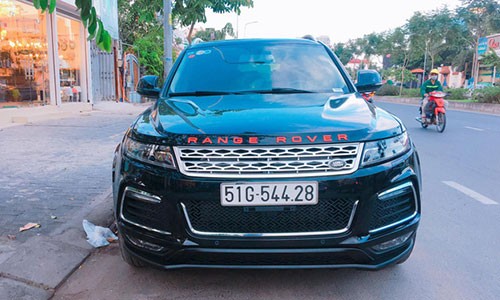 Chi tiết Range Rover "nhái" giá 670 triệu tại Sài Gòn