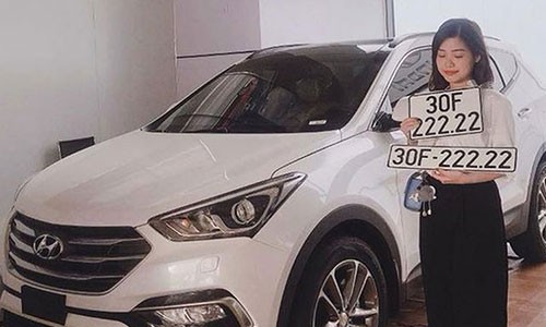 Hyundai Santa Fe hơn 2 tỷ đồng biển “ngũ quý 2” ở HN