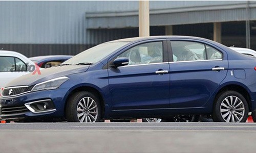 “Xe ế” Suzuki Ciaz mới lộ diện, giá chỉ 270 triệu đồng 