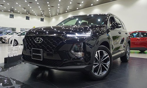 Hyundai SantaFe 2019 tại Việt Nam có bị "ăn bớt" trang bị?