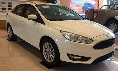 Ford Focus "đại hạ giá", rẻ hơn Toyota Vios ở Việt Nam