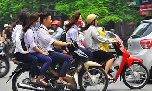 Sát hạch cấp giấy phép lái xe: Nỗi lo "bao đỗ, chống trượt"