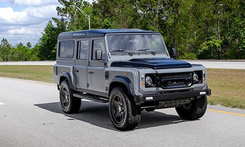 Land Rover Defender độ “trái tim” Mỹ, nội thất như siêu xe Ý