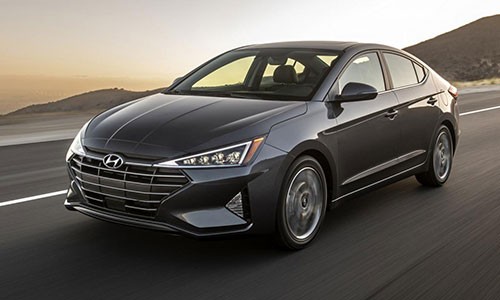 Xe sedan Hyundai Elantra 2020 ra mắt với hộp số CVT mới 