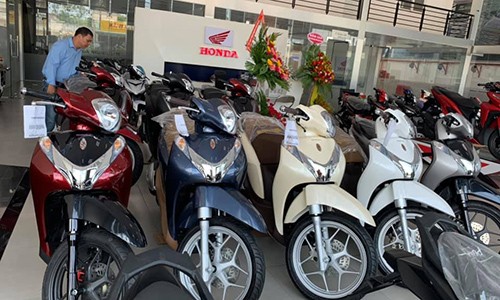 Nhiều mẫu xe máy Honda bất ngờ giảm giá chạm đáy