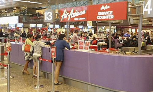 Máy bay Air Asia mất tích, hàng không Malaysia bay bình thường