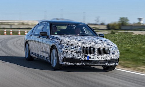 BMW 7 Series mới: “Siêu nhẹ, siêu hiện đại“