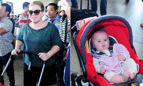 Kelly Clarkson đưa con gái đến VN để hát Hoa hậu