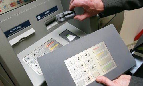 Quy tắc cực đơn giản để hạn chế rủi ro mất tiền thẻ ATM