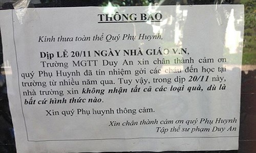 Tranh cãi trường mẫu giáo treo biển “không nhận quà ngày 20/11“