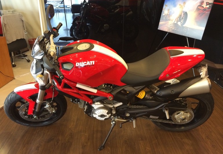 Ducati Monster 796 2014 về VN, giá gần 400 triệu