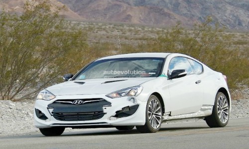 Hyundai Genesis Coupe 2017 thiết kế mạnh mẽ cỡ nào?