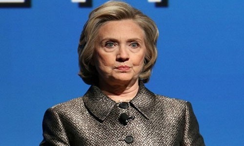 Bà Hillary Clinton: Đường vào Nhà Trắng  bắt đầu gập ghềnh