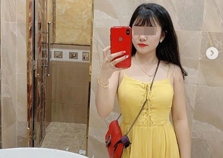 Nhan sắc "không đùa được đâu" của "tú bà hot girl" vừa bị tạm giữ